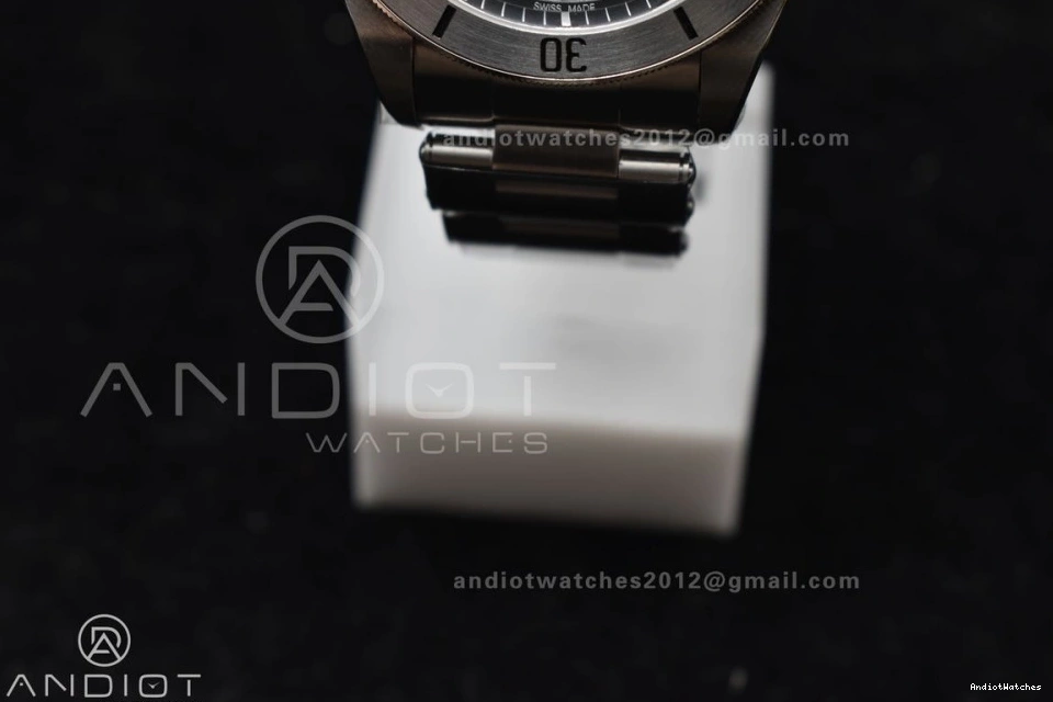 Edition Best Supportive V 899 Bay A2824 Bracelet Heritage SS 1:1 Black on ZF Steel 0126